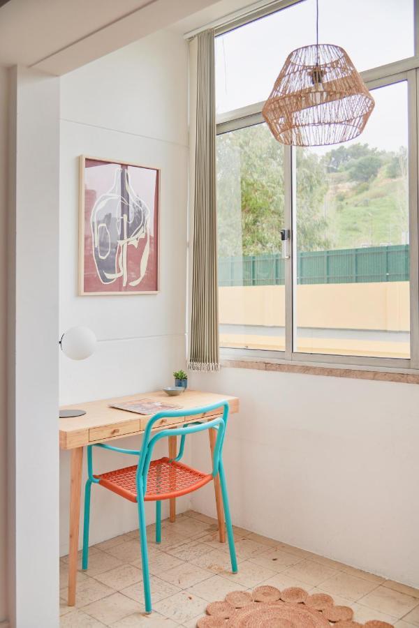 Light-Filled & Renovated Apartment, By Timecooler Lisboa Extérieur photo