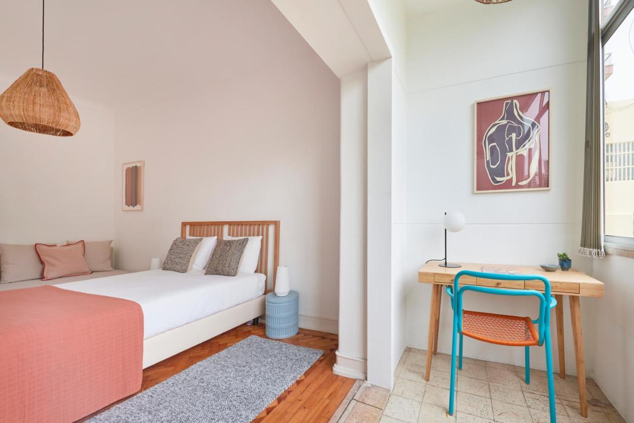 Light-Filled & Renovated Apartment, By Timecooler Lisboa Extérieur photo